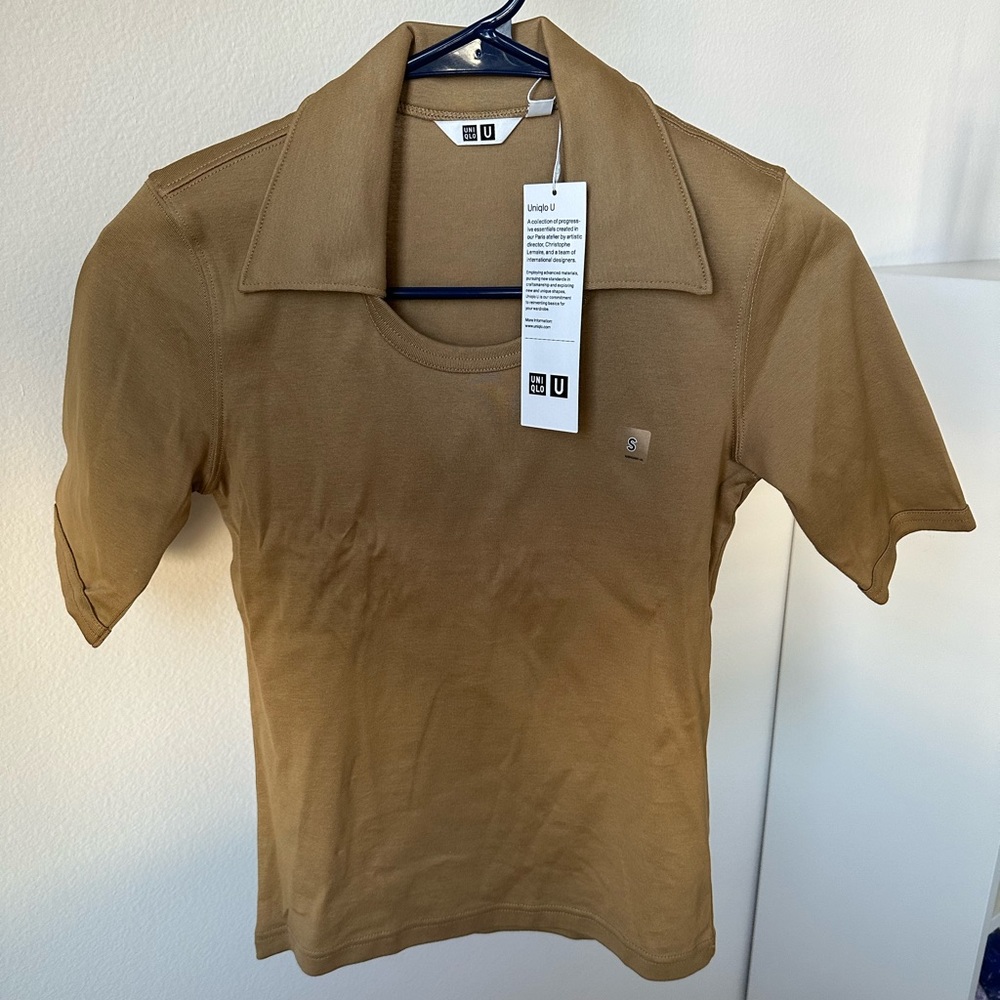 Uniqlo U top
